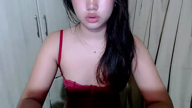 hannah ley18 online show from October 2025 06:33:01 PM