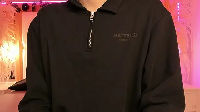 Daphne And Roger online show from February 2026 10:55:02 AM