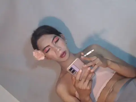 xyourdreamtrans online show from June 2026 06:25:01 AM