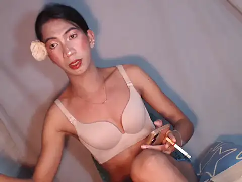 xyourdreamtrans online show from February 2026 02:17:02 PM