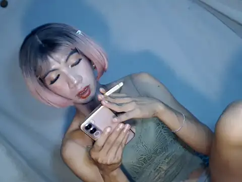 xyourdreamtrans online show from February 2026 04:30:01 AM