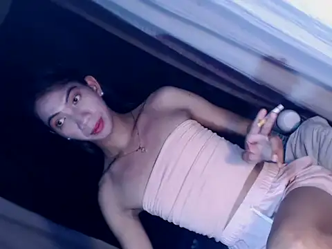 xyourdreamtrans online show from November 2025 11:03:02 AM