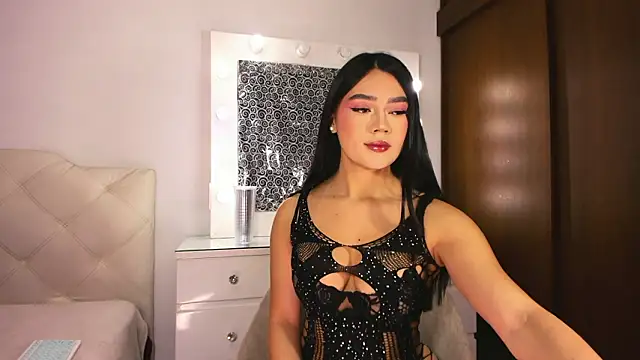 lina quinn online show from February 2026 04:13:01 AM