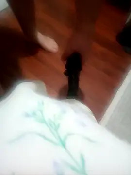 greenreal17 online show from October 2025 12:25:01 AM