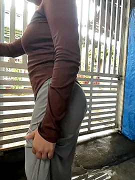 Snapshot of FishingGirl chatting on November 2025 04:52:02 AM FishingGirl online show from November 2025 04:52:02 AM