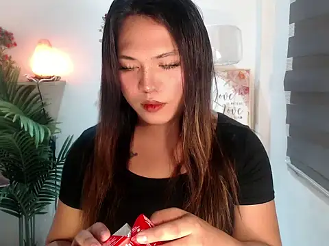scarlett brownx69 online show from June 2026 05:19:01 AM