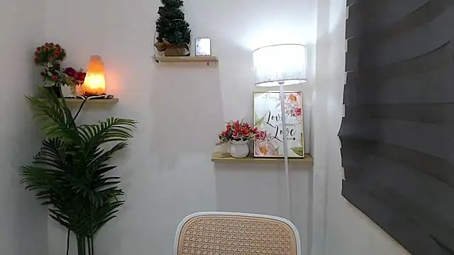 Snapshot of scarlett_brownx69 chatting on November 2025 10:15:01 AM scarlett brownx69 online show from November 2025 10:15:01 AM