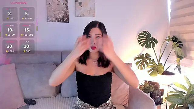 Estrer collins online show from March 2026 08:36:01 PM