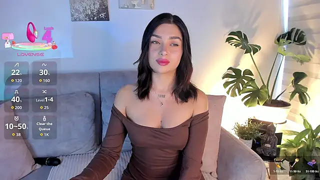 Estrer collins online show from January 2026 08:04:01 PM