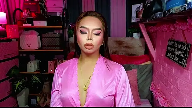 MoniqueCeleste online show from October 2025 12:53:02 AM