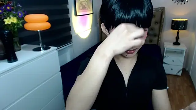 solana imani online show from October 2025 04:10:02 PM