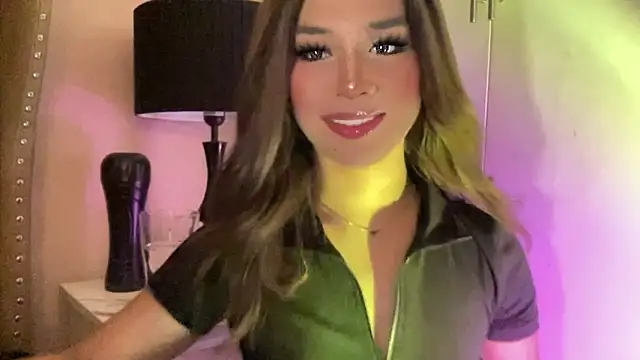 solana imani online show from November 2025 02:29:02 PM