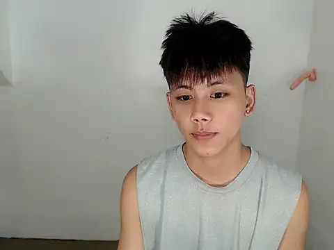 Snapshot of ynotyu chatting on June 2026 02:39:01 AM ynotyu online show from June 2026 02:39:01 AM