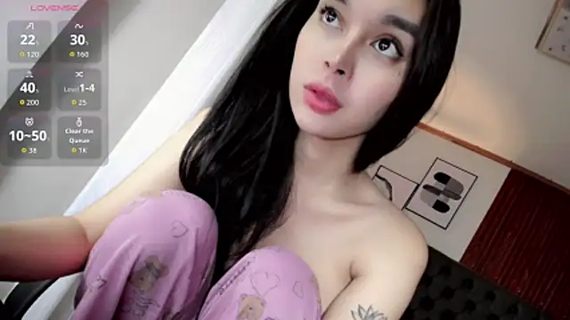 asiansmilexx online show from March 2026 07:24:01 AM