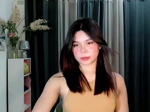 asiansmilexx online show from November 2025 03:01:02 PM