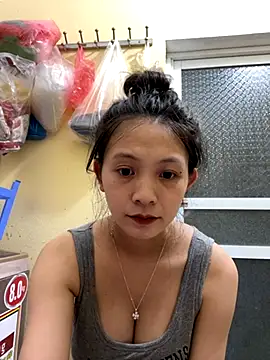 Snapshot of Aghenh chatting on October 2025 04:09:02 PM Aghenh online show from October 2025 04:09:02 PM
