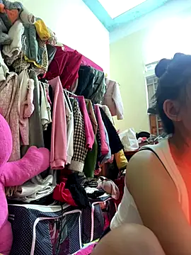 Aghenh online show from December 2025 11:53:02 AM