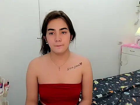 Snapshot of Alovelydoll_nica chatting on January 2026 01:53:02 AM Alovelydoll nica online show from January 2026 01:53:02 AM