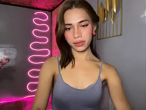 Lovelynikki03 online show from April 2026 10:23:02 PM