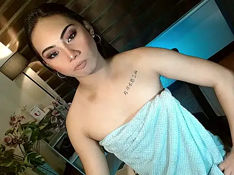 Bella subhunterx online show from March 2026 09:03:02 AM