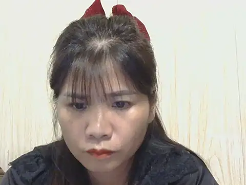 Snapshot of Ori299 chatting on November 2025 07:12:02 AM Ori299 online show from November 2025 07:12:02 AM