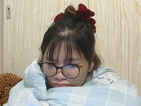 Snapshot of Ori299 chatting on November 2025 02:21:02 PM Ori299 online show from November 2025 02:21:02 PM