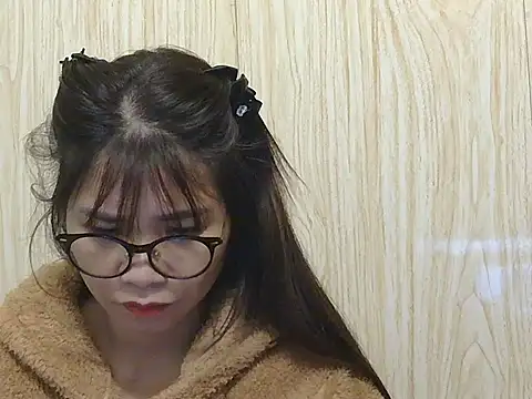 Snapshot of Ori299 chatting on November 2025 03:39:02 AM Ori299 online show from November 2025 03:39:02 AM