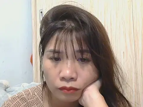 Snapshot of Ori299 chatting on December 2025 06:12:02 AM Ori299 online show from December 2025 06:12:02 AM