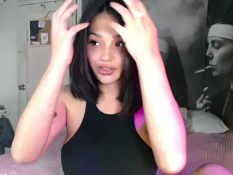 itsmekarinaaa online show from March 2026 11:39:02 AM