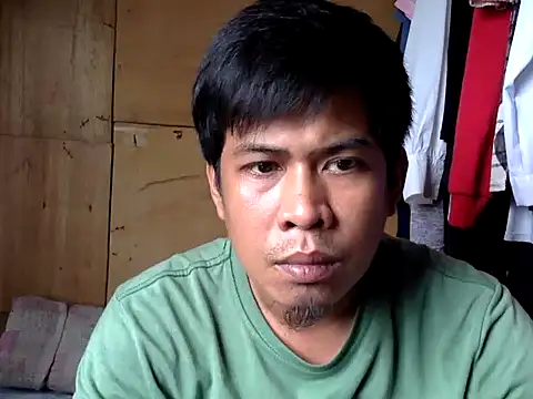 SteveFoxxe online show from October 2025 01:09:01 AM