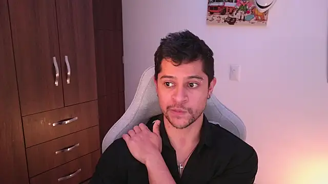 Snapshot of domsantiago_ chatting on November 2025 03:18:01 AM domsantiago online show from November 2025 03:18:01 AM