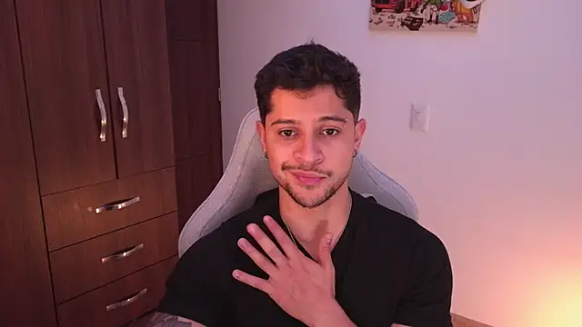 Snapshot of domsantiago_ chatting on December 2025 01:59:02 AM domsantiago online show from December 2025 01:59:02 AM