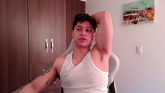 Snapshot of domsantiago_ chatting on September 2025 02:55:01 PM domsantiago online show from September 2025 02:55:01 PM