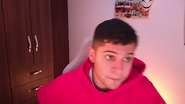 Snapshot of domsantiago_ chatting on October 2025 01:48:01 AM domsantiago online show from October 2025 01:48:01 AM