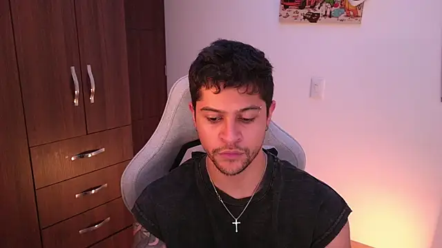 Snapshot of domsantiago_ chatting on November 2025 02:44:02 AM domsantiago online show from November 2025 02:44:02 AM