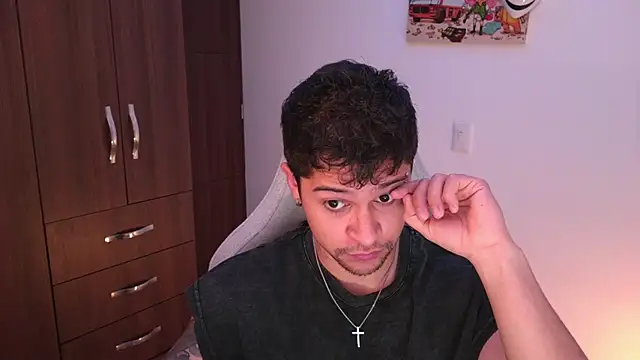 Snapshot of domsantiago_ chatting on November 2025 02:55:02 AM domsantiago online show from November 2025 02:55:02 AM