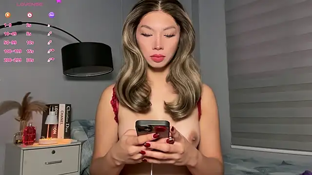 Demi Maddison online show from January 2026 02:28:02 AM