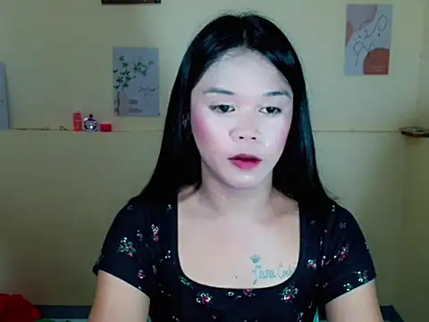 Snapshot of liannexfuckdoll chatting on June 2026 12:17:02 PM liannexfuckdoll online show from June 2026 12:17:02 PM