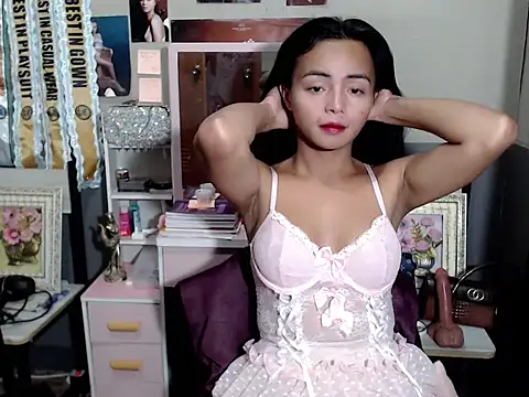 miya khali online show from November 2025 08:35:02 PM