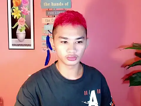 Snapshot of asianhardcock25 chatting on October 2025 04:14:02 AM asianhardcock25 online show from October 2025 04:14:02 AM