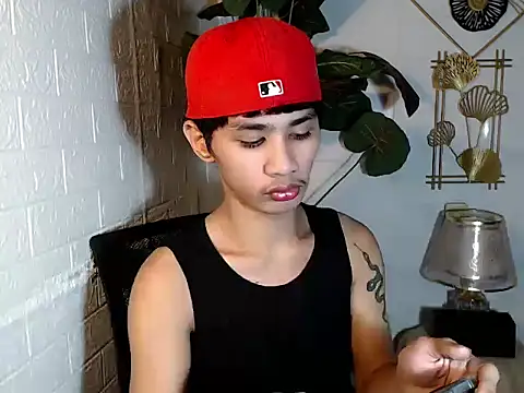 Snapshot of asianhardcock25 chatting on August 2026 06:29:01 AM asianhardcock25 online show from August 2026 06:29:01 AM