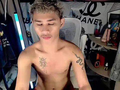 asianhardcock25 online show from April 2026 06:57:01 PM