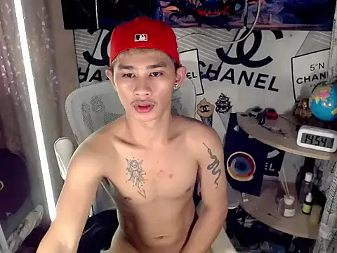 Snapshot of asianhardcock25 chatting on April 2026 06:55:02 AM asianhardcock25 online show from April 2026 06:55:02 AM