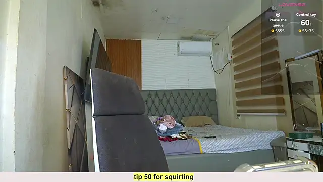 Paulalu95 online show from June 2026 08:46:01 PM