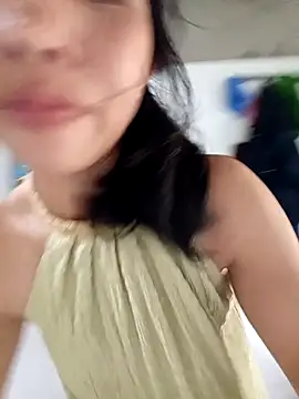 emaame68 online show from October 2025 04:44:02 AM