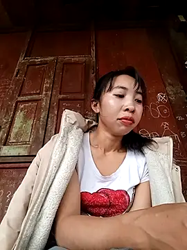 emaame68 online show from October 2025 01:07:02 AM