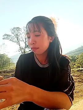 emaame68 online show from November 2025 01:17:01 AM