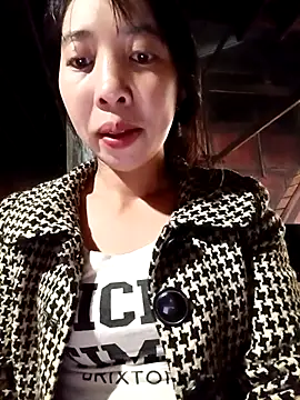 emaame68 online show from October 2025 12:12:02 AM