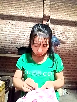 emaame68 online show from November 2025 12:42:01 PM