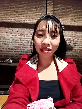 emaame68 online show from November 2025 01:06:02 PM